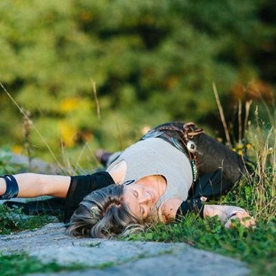 YTT-yoga-sweden-shambala-gatherings-mia-hozona-sweden